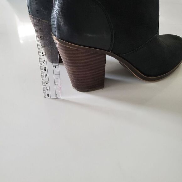 Lucky Brand Ellhen Booties Women's Size 8.5 Black Leather Ankle Boots Slip On - Picture 7 of 12